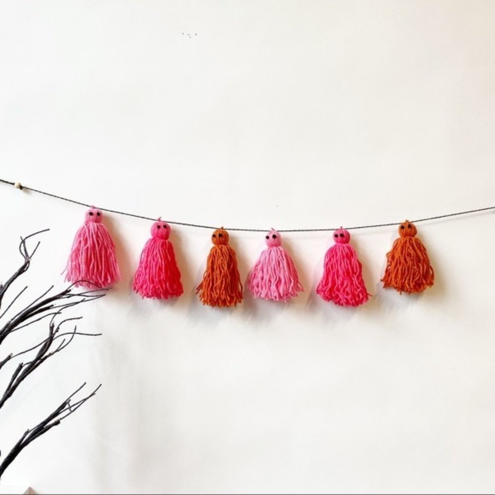 Handmade Ghost Tassel Garland Halloween Party Decoration Cute Pink Home Decor